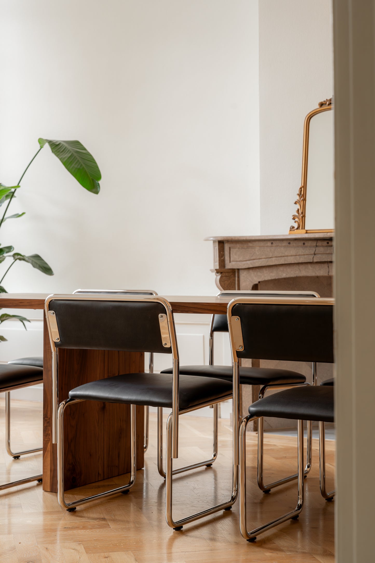 noranora.003 dining chair classic