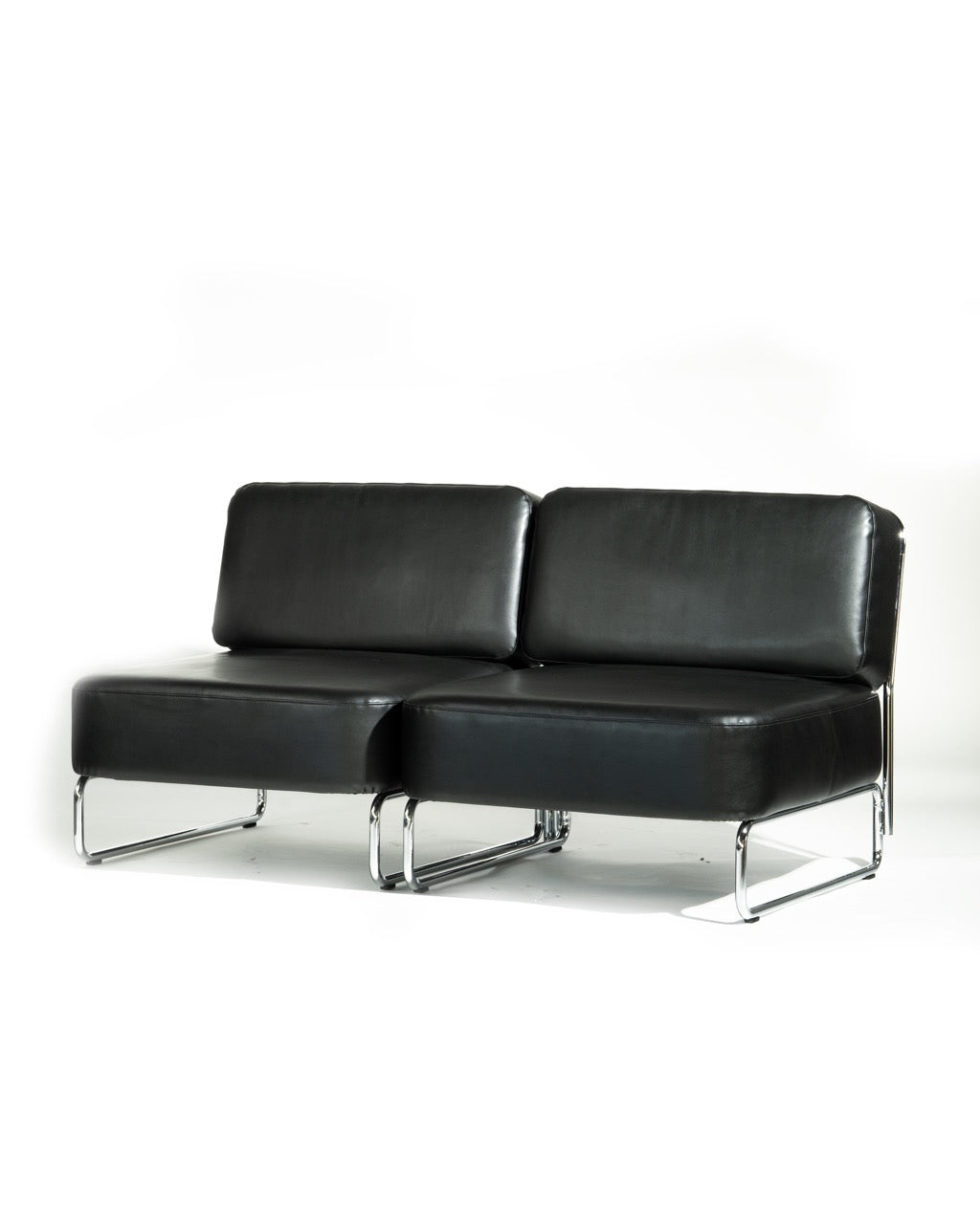 noranora.003 sofa two seater